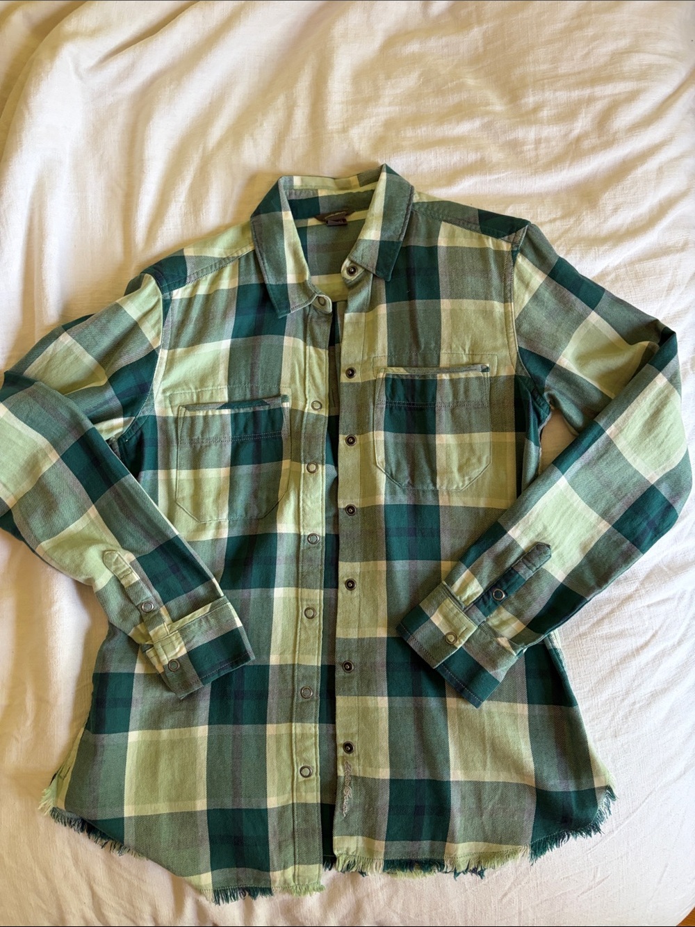 Eddie Bauer Green Plaid Long-Sleeve Button-Down Shirt